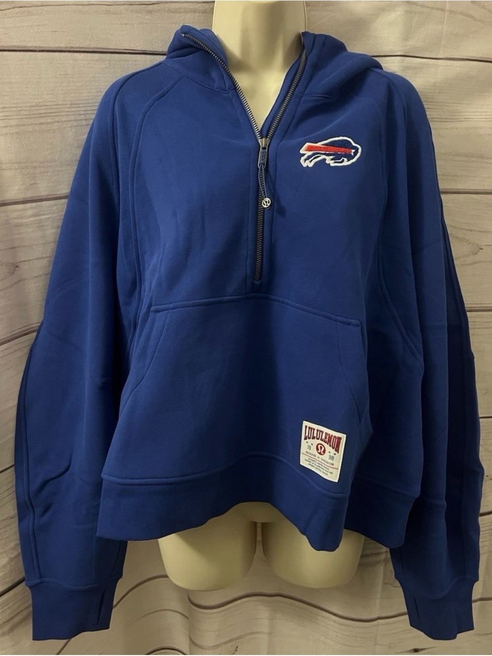 NWT Women's lululemon Buffalo Bills Scuba Oversized Half-Zip Hoodie Cobalt XS/S